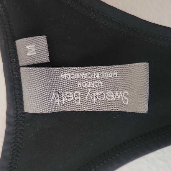 Sweaty Betty Black Racerback Work Out Tank Top, Size M - Picture 8 of 8